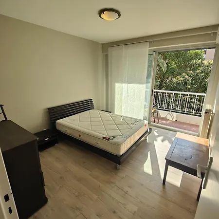 דירה Massena אנטיב